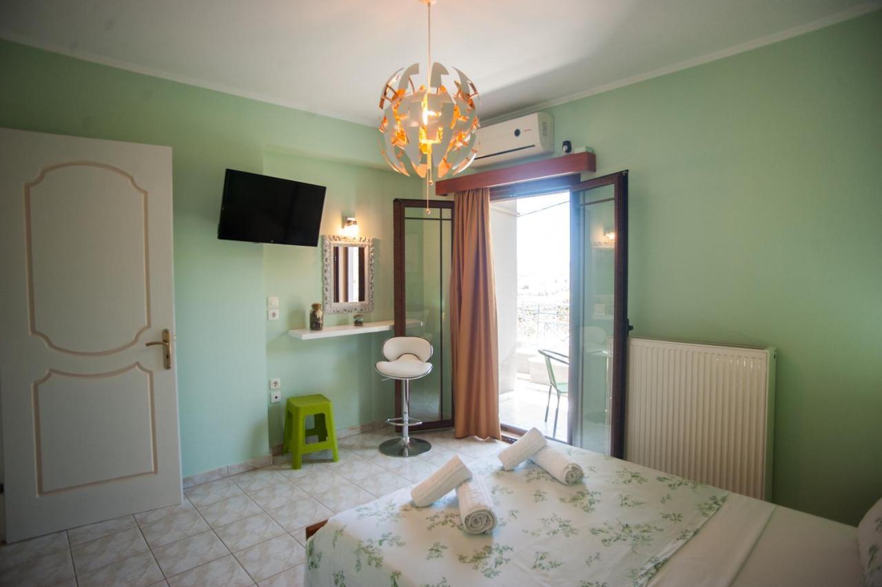 Colourful Apartment *